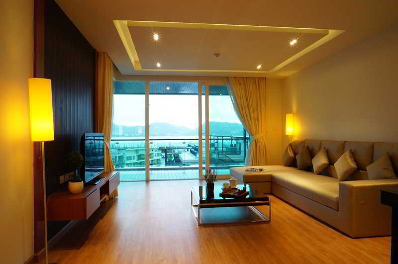 The Privilege Residence Patong Exterior photo